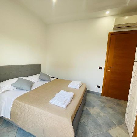 Newhouse Victoria - Sea View Apartment 네뚜노 외부 사진