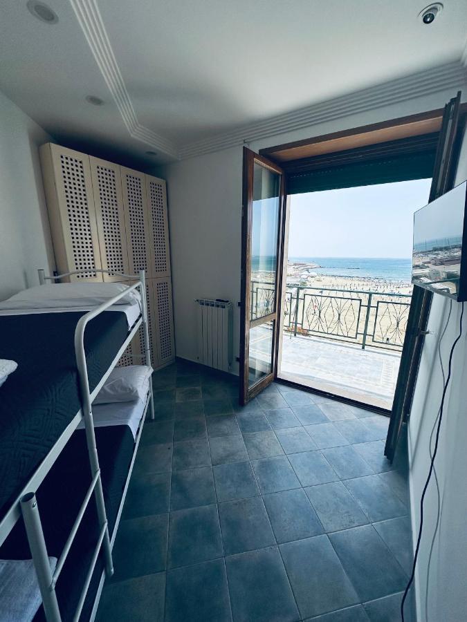 Newhouse Victoria - Sea View Apartment 네뚜노 외부 사진