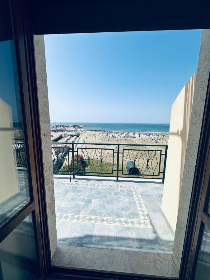 Newhouse Victoria - Sea View Apartment 네뚜노 외부 사진